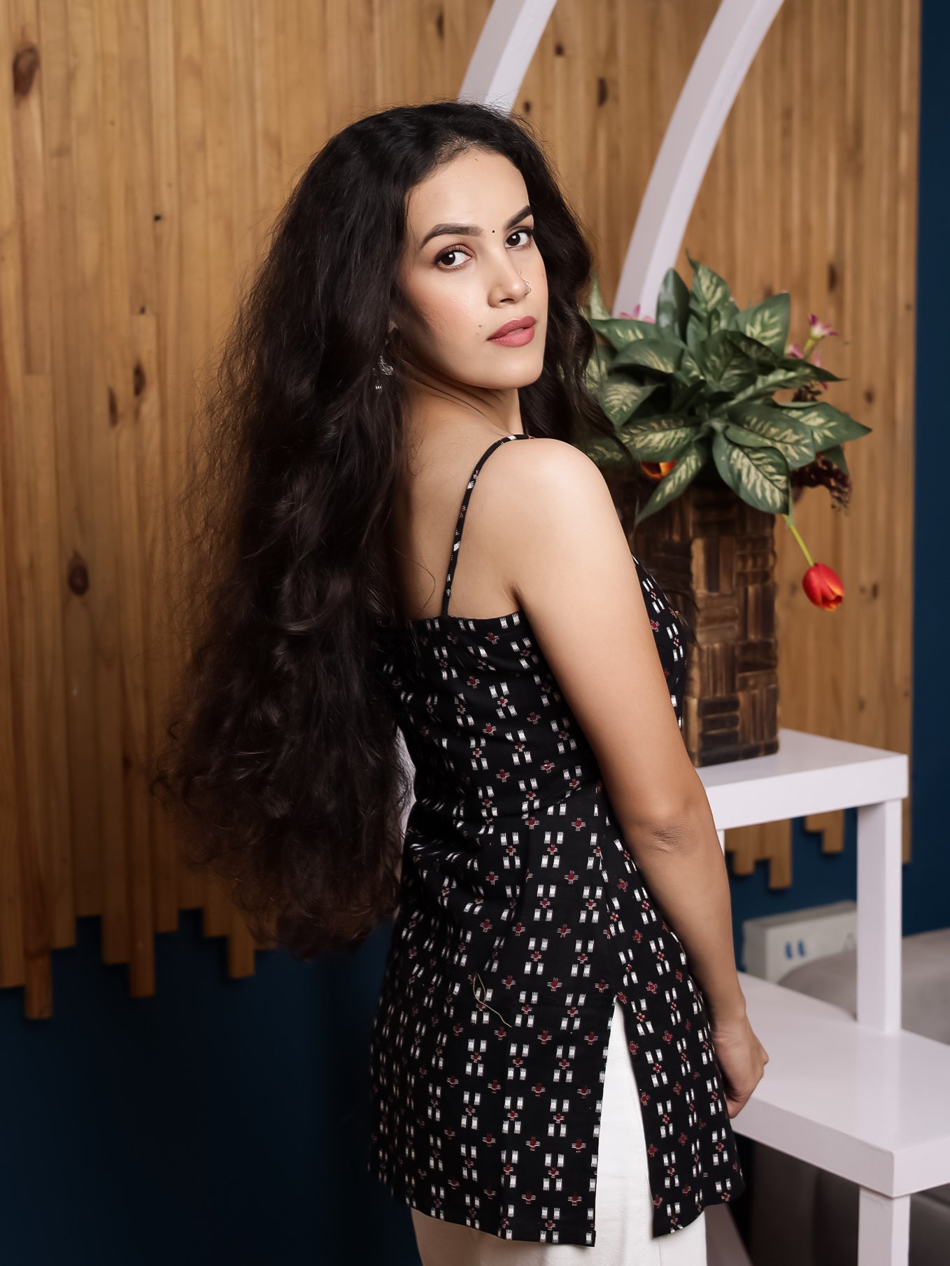 Siyaah Black Noodel Strap Short Kurti