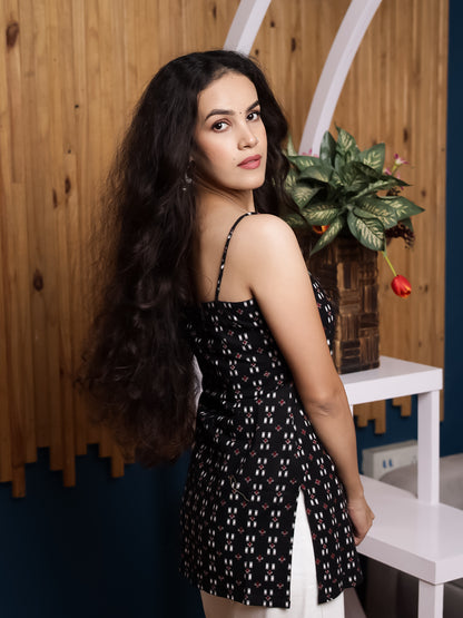 Siyaah Black Noodel Strap Short Kurti