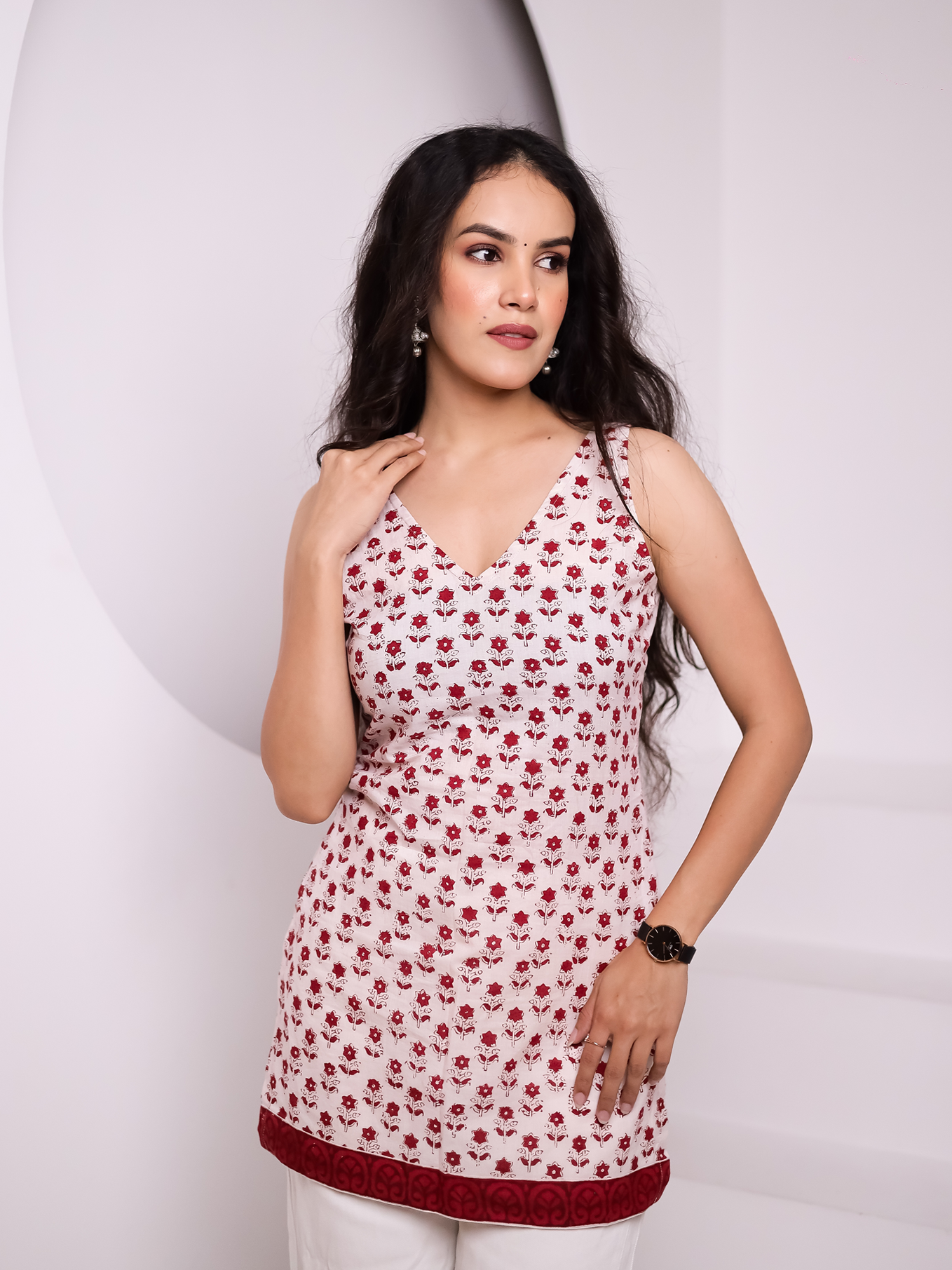 Nazaqat White & Red Printed Short Kurti