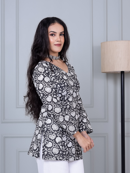 Noorani Black Floral Printed Short Kurti