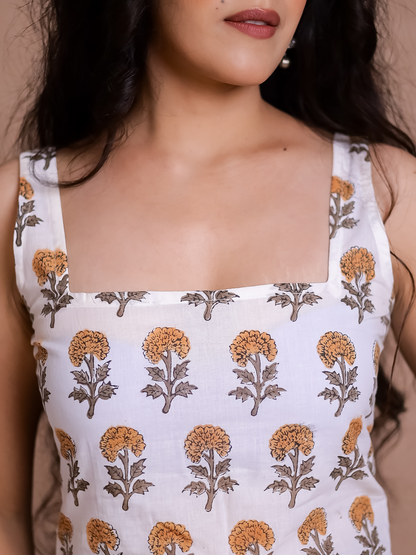 Gulzar White Floral Printed Short Kurti