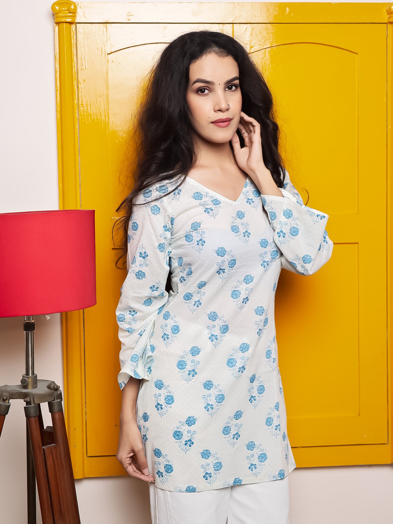 Saaz Floral Print Full Sleeve Short Kurti